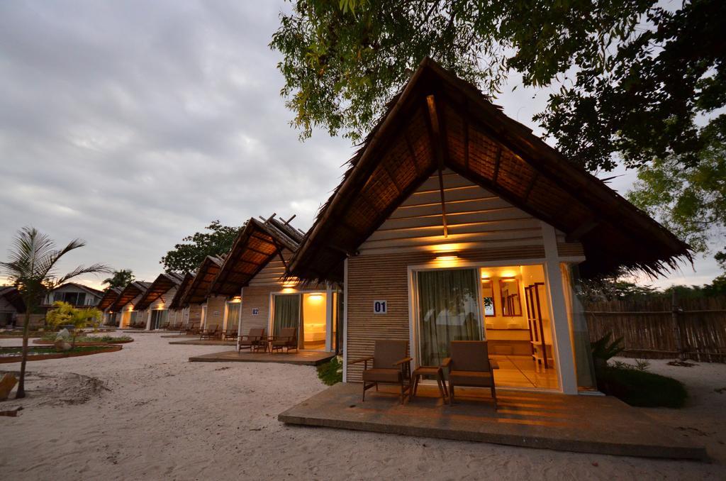 Blue Palawan Beach Club Puerto Princesa Luaran gambar